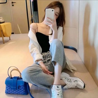 继母与女儿之间的小休止